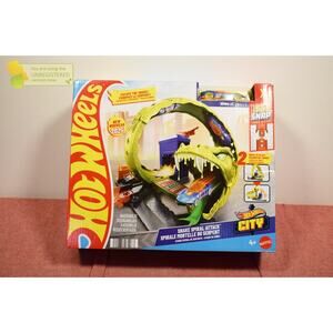 Hot Wheels Snake Gas Station Toy Vehicle Playset